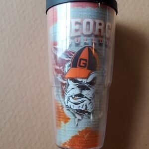 TERVIS Georgia Bulldogs LG 20 Oz cup with lid Dishwasher safe Hot or Cold drinks